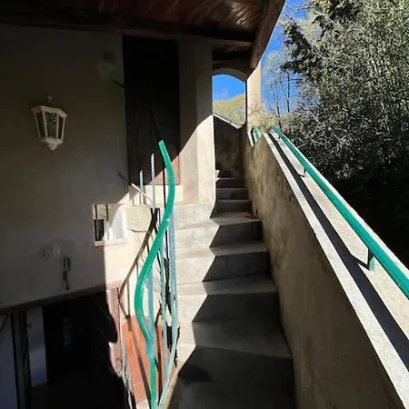 Holiday home Maison Cevenole Typique Et Son Jardin Suspendu *