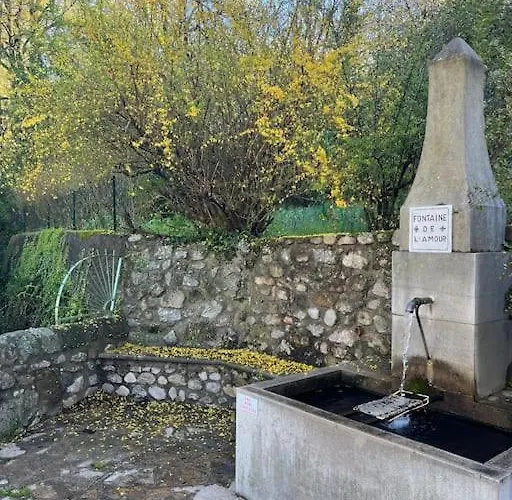 Maison Cevenole Typique Et Son Jardin Suspendu *